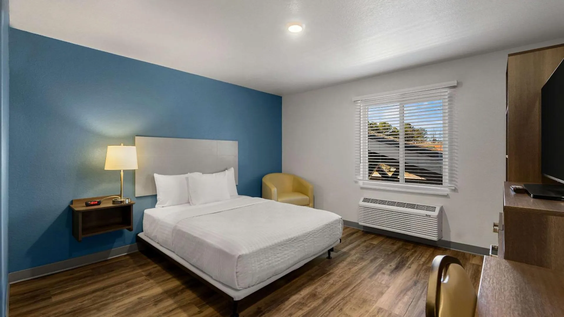 Woodspring Suites Yorktown Newport News Hotel