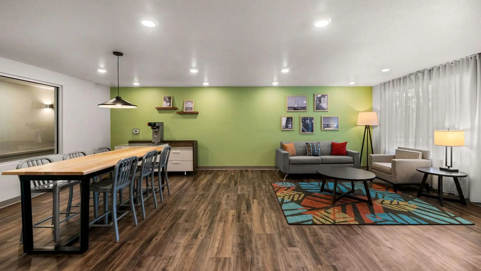 Woodspring Suites Yorktown Newport News Hotel